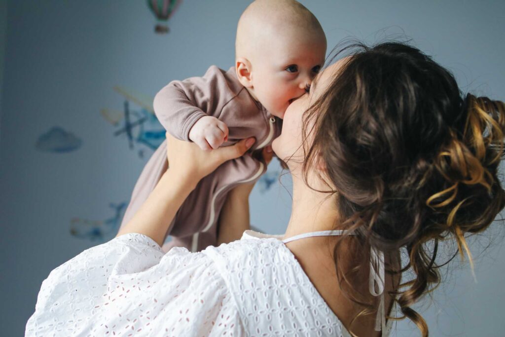 Parental Kissing: Nurturing Bonds and Fostering Emotional Development 2 Parental Kissing